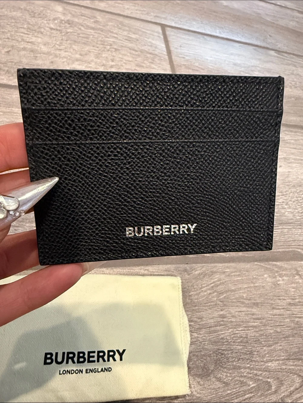Burberry authentic open